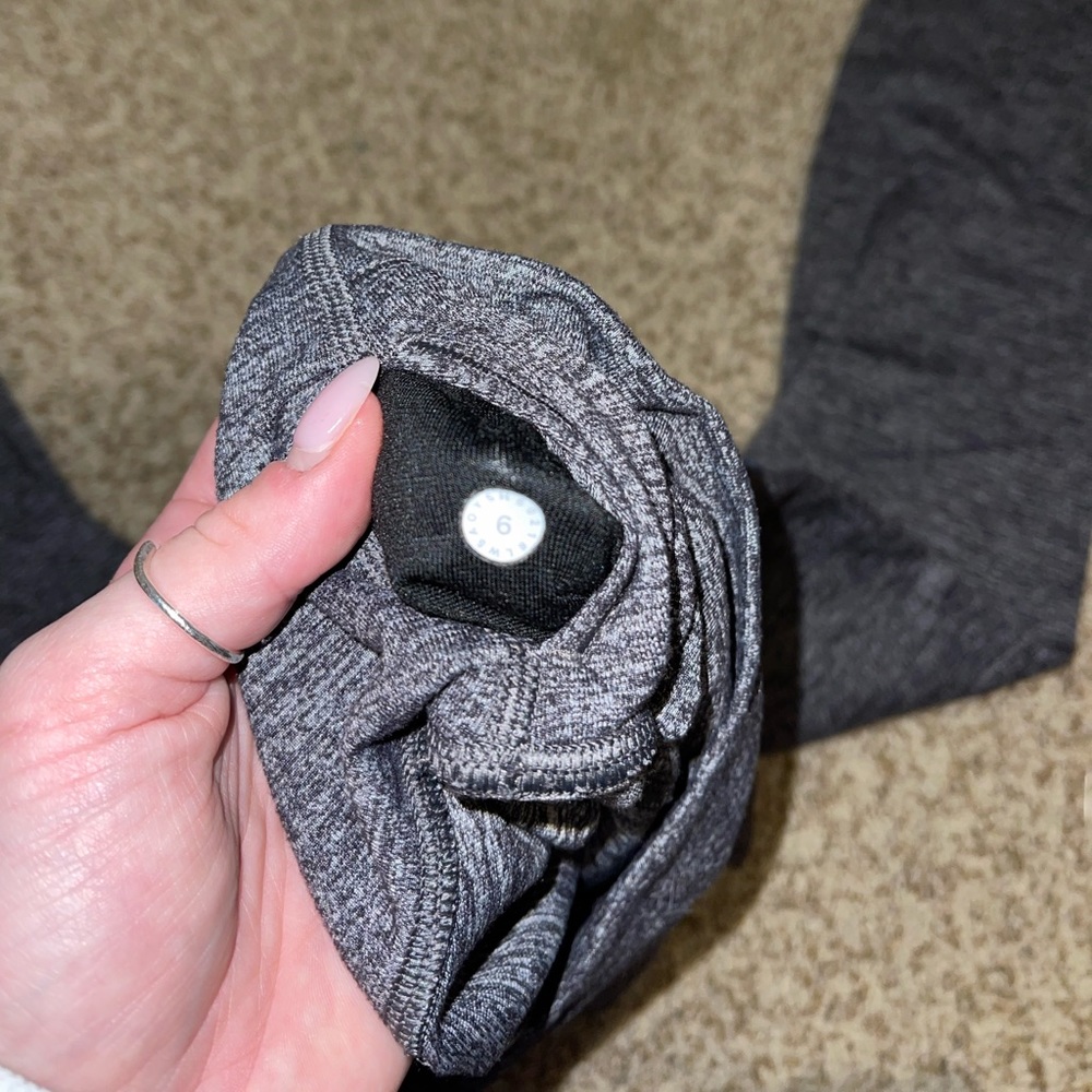 LULULEMON HIGH RISE ALIGN PANT 28” - Picture 3 of 6